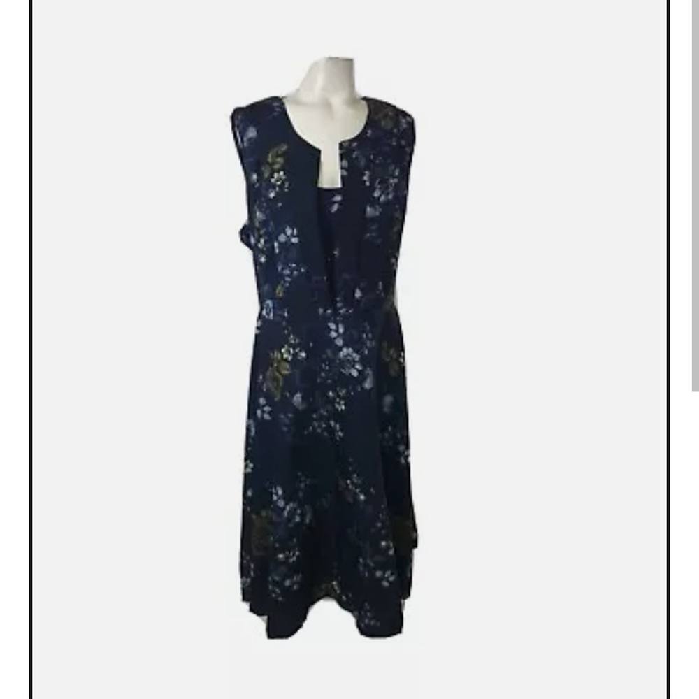 NWT - City Chic Navy Floral Midi Dress - sz 20